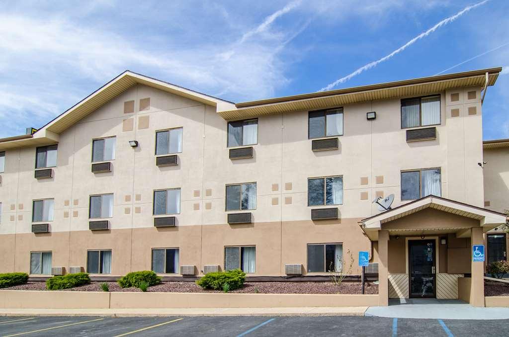 Motel 6-Montoursville, Pa - Williamsport Exterior photo